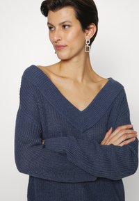 ONLY Tall ONLMELTON LIFE - Camisola - vintage indigo