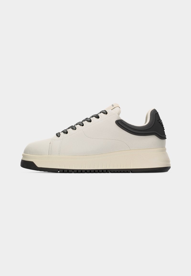 Emporio Armani Trainers
