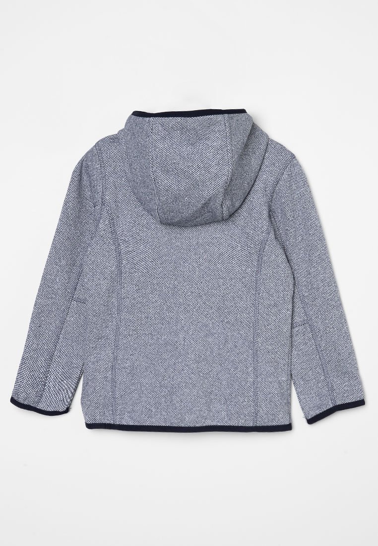 Giacca con cappuccio in un motivo a spina di pesce blu e bianco, caratterizzata da una texture liscia e dettagli blu navy lungo i bordi.