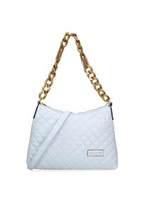 Borsa a tracolla trapuntata blu chiaro con catena dorata e tracolla in tessuto, dotata di chiusura a zip e un'etichetta del marchio sulla parte anteriore.