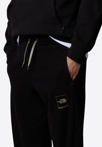 The North Face COORDINATES - Træningsbukser - tnf black