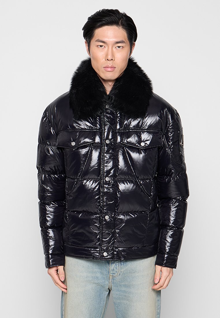 Moose Knuckles Gewatteerde jas zwart Moose Knuckles Gewatteerde jas zwart