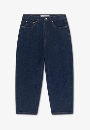 Jean en denim bleu foncé taille haute avec bouton devant, cinq poches et jambes droites, posé à plat sur fond blanc.