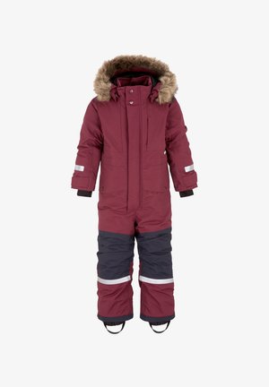 Rød og marineblå isoleret vinterdragt med en faux pels hætte, frontlynlås og reflekterende striber på ærmer og ben. Holdbart materiale, fuld kropsdækning.
