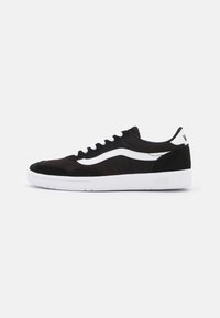 CRUZE TOO UNISEX - Αθλητικά παπούτσια - black/true white