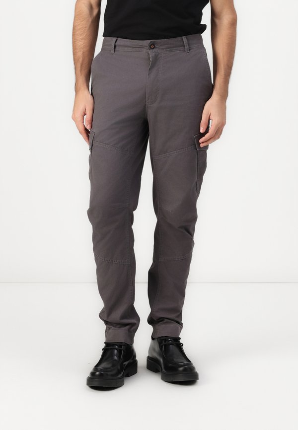 REGULAR TAPERED - Cargo trousers