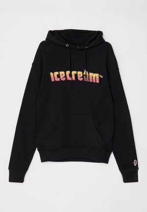 Sudadera negra con capucha y bolsillo frontal. Presenta un logo de texto "icecream" en multicolor y un pequeño gráfico de helado en la manga.