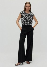 STOCKH LM ANDREA - Tygbyxor - black