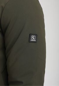 Unselected, army