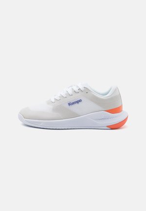 KOURTFLY - Rankinio bateliai - white/grey