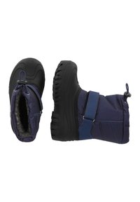Isolierte Winterstiefel aus dunkelblauem Stoff mit Gummisohle. Merkmale sind ein Kordelzug oben und ein seitliches Band für einen sicheren Sitz. Strukturierte Sohle.