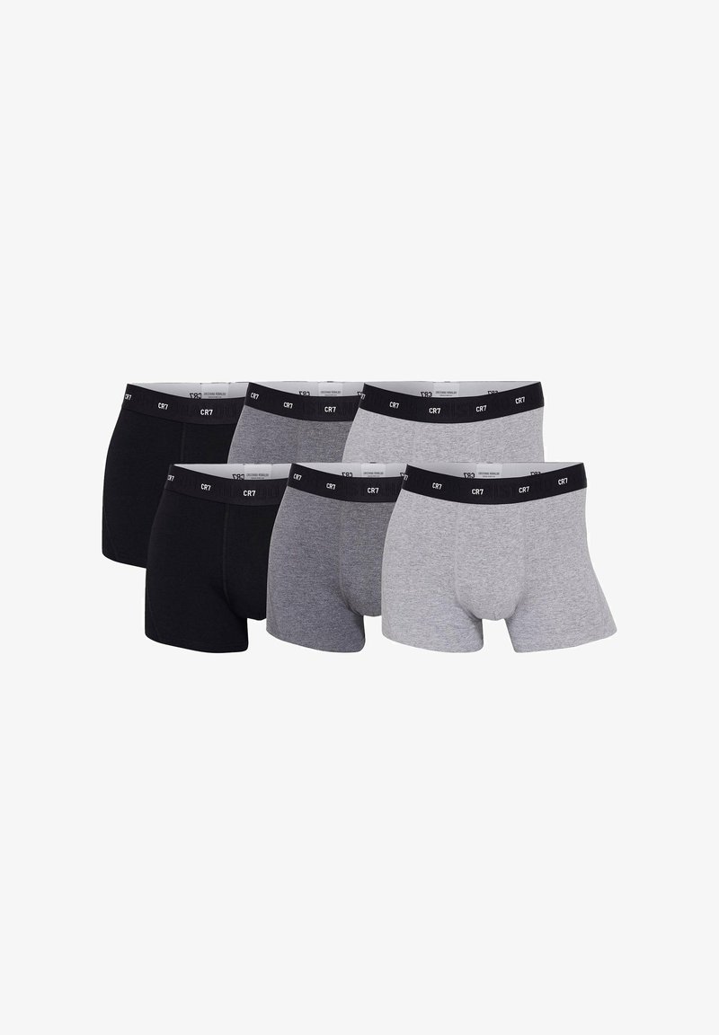 Cinque paia di boxer da uomo in nero, grigio scuro e grigio chiaro. Sono dotati di una cintura elastica nera con il marchio "CR7".