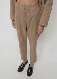 Calliope Chino - var beige
