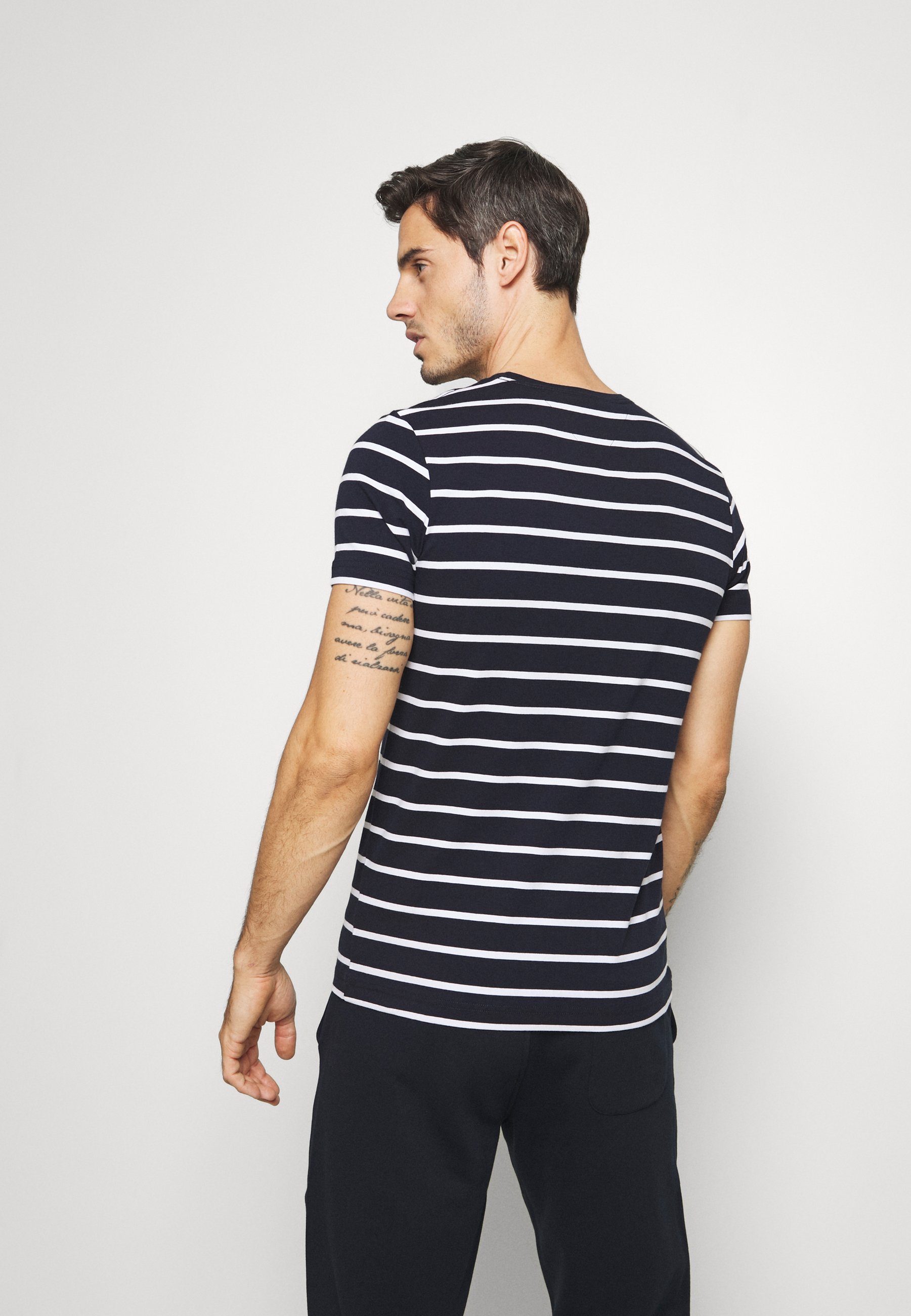 Herrer STRETCH SLIM FIT TEE - T-shirts basic Herrer STRETCH SLIM FIT TEE - T-shirts basic