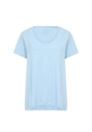 Svetlomodré tričko s krátkym rukávom a výstrihom do V. Vyrobené z textúrovanej, ľahkej látky. Má voľný strih s oblým lemom.