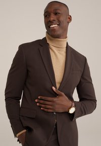 WE Fashion THE FLEX SUIT - Švarkas - brown