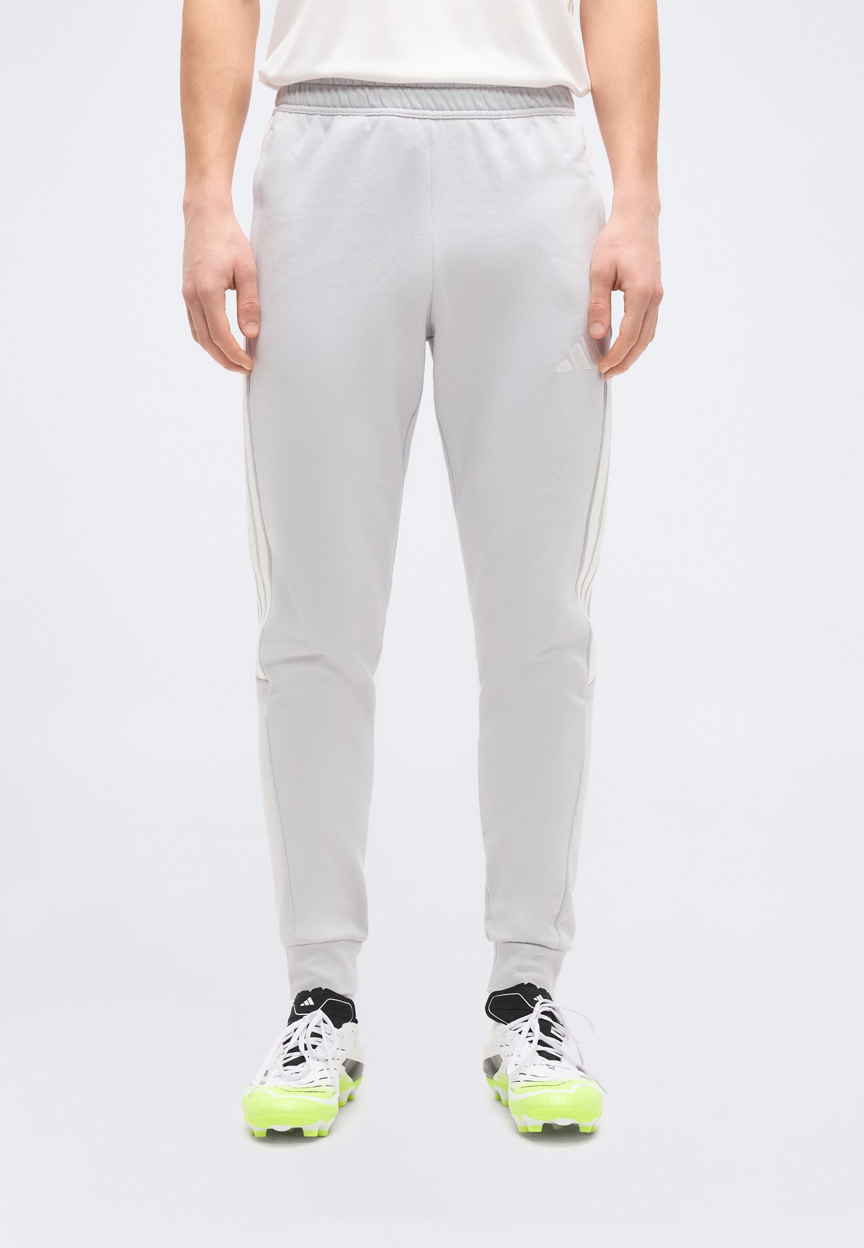 adidas TIRO26 LEAGUE PANTS - Tracksuit bottoms - team light grey/white