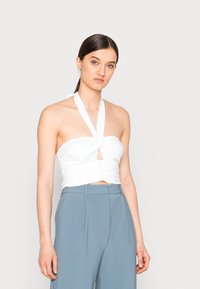 Abercrombie & Fitch BARE SCARF HALTER - Top - brilliant white