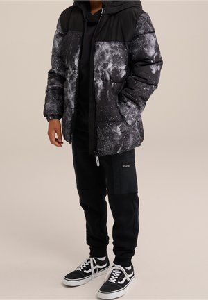 Wintermantel - black