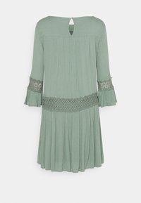 ONLY ONLTYRA LIFE SHORT DRESS - Päevakleit - chinois green