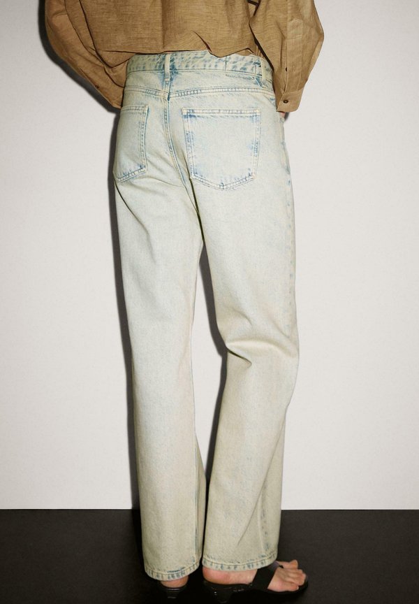 FADED MID-RISE - Straight leg jeans4