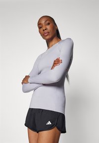 adidas Performance Pikkade varrukatega topp - glory grey