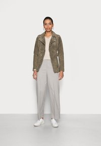 Freaky Nation Casaco de couro - olive
