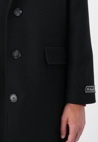 Lacoste Cappotto classico - black