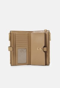 MICHAEL Michael Kors - Portfel
