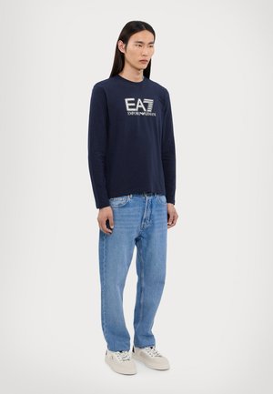 EA7 Emporio Armani, Camiseta de manga larga - armani blue