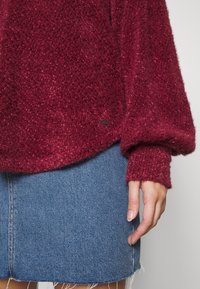 Hollister Co. Sweter