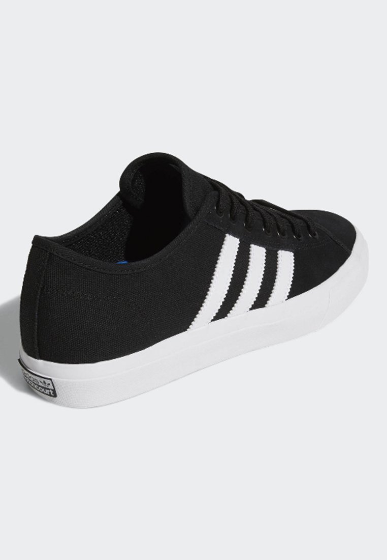 adidas Originals Matchcourt RX Shoes - Sneakers basse - core black/footwear  white/nero - Zalando.it