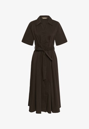 Tumepruun keskmise pikkusega kleit lühikeste varrukatega, krae, nööbitav esikülg ja vöödiga talje, disainitud mugavaks istuvuseks.