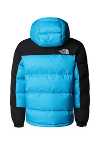 Blå och svart puffjacka med huva, med ett kviltat mönster, elastiska ärmslut och logotypen på övre delen av ryggen.