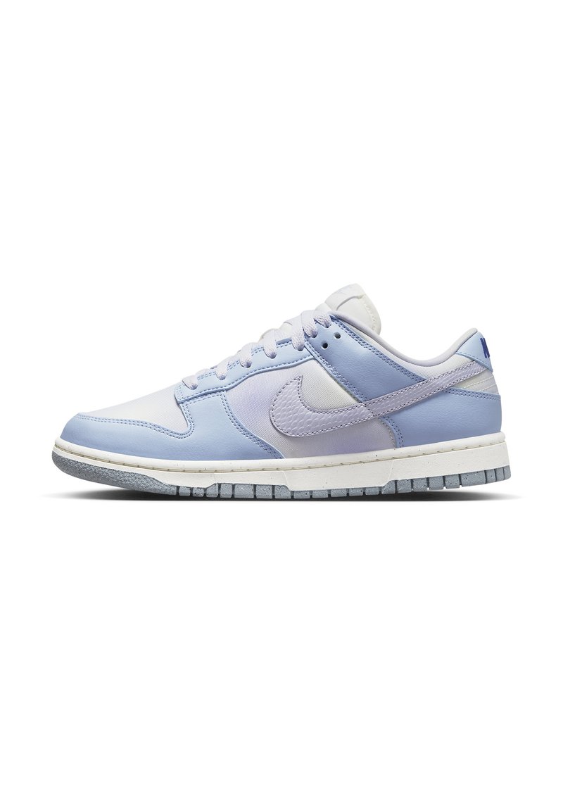 Nike Sportswear DUNK LOW Sneakers laag light blue/lichtblauw