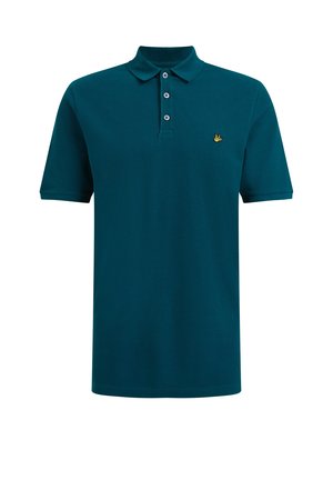 Polo à manches courtes couleur sarcelle avec trois boutons et petit logo jaune brodé sur la poitrine gauche.