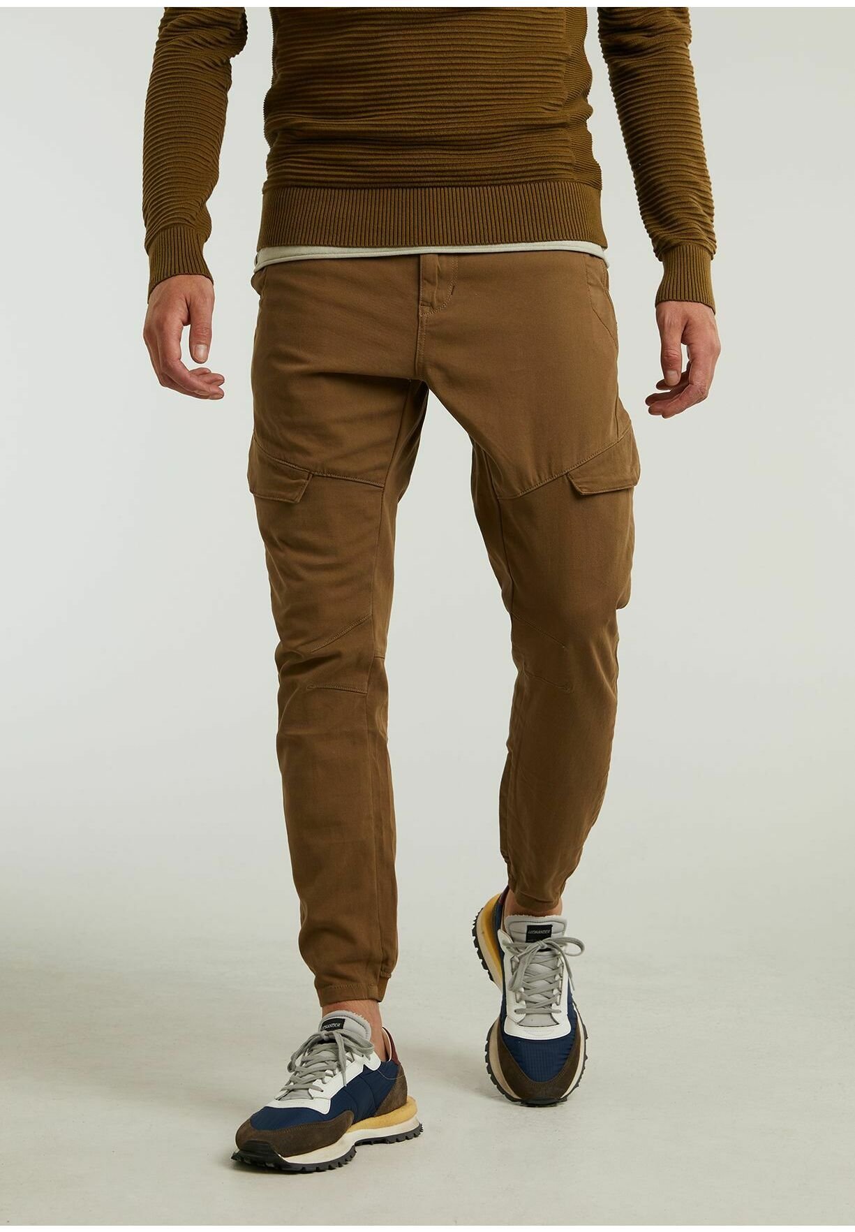 CHASIN' Cargobroek - brown/Bruin - Zalando.be