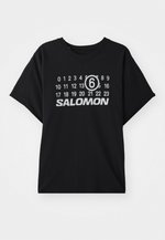 MM6 Maison Margiela MM6 MAISON MARGIELA X SALOMON - Print T-shirt