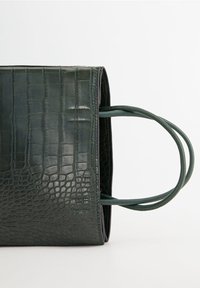 Mango Käsilaukku - green