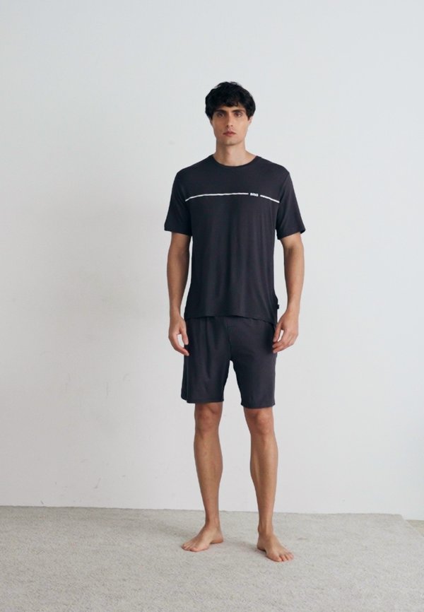 SHORT SET - Pyjamas3