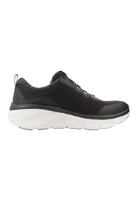 Scarpa sportiva in rete nera con suola in schiuma bianca, dotata di punta arrotondata, accenti grigi a contrasto e un’etichetta sul tallone.