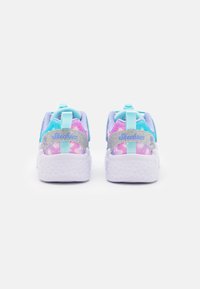 Skechers LIGHT UP DREAM RACER - Treniņu apavi - silver/lavender