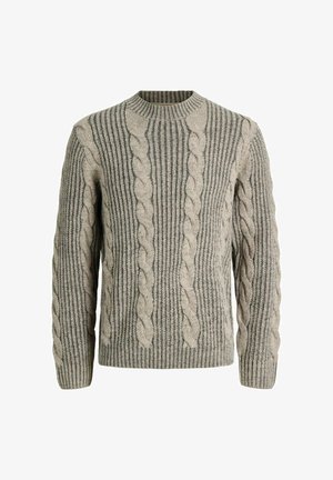 Maglione beige a costine, con texture a treccia, scollo rotondo e maniche lunghe. Presenta un motivo intrecciato prominente lungo la parte anteriore.