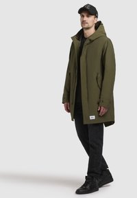 khujo KOLYA - Talvemantel - olivgrün