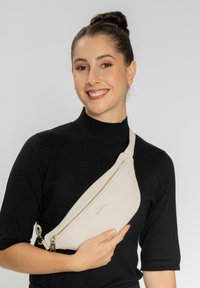 Lazarotti BOLOGNA  - Heuptas - offwhite