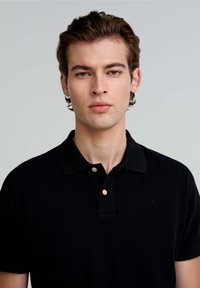 Scalpers NOS BASIC  - Polo - black