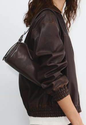 PULL&BEAR SHOULDER - Kabelka - brown