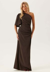 Bubbleroom ruched festklaenning brown bur21c102 o11 — klänning med fickor från Zalando
