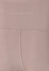 Endurance TIGHTS  - Shorts - twilight mauve