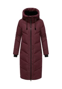 Cappotto lungo puffato color borgogna con cappuccio, dotato di zip frontale, motivo a chevron e dettagli neri ai polsini.